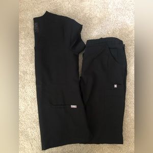 Figs Scrub set Black (can separate) Yola pant S Casma top XS